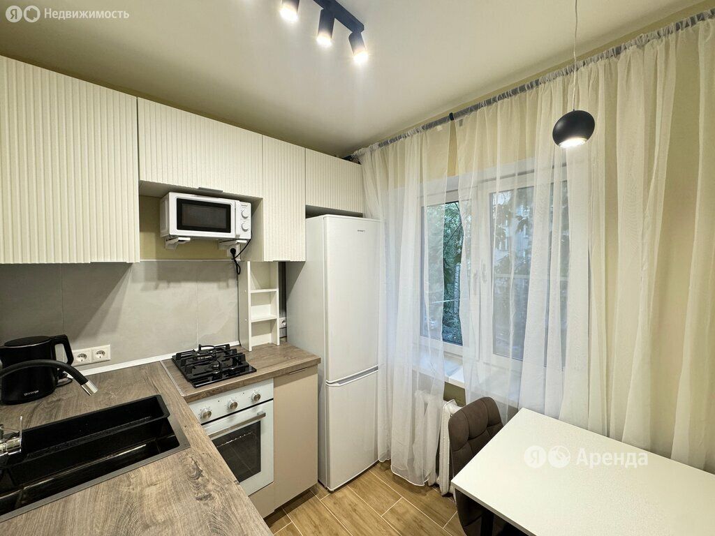 m. Levoberezhnaya: Apartment, 1-rooms