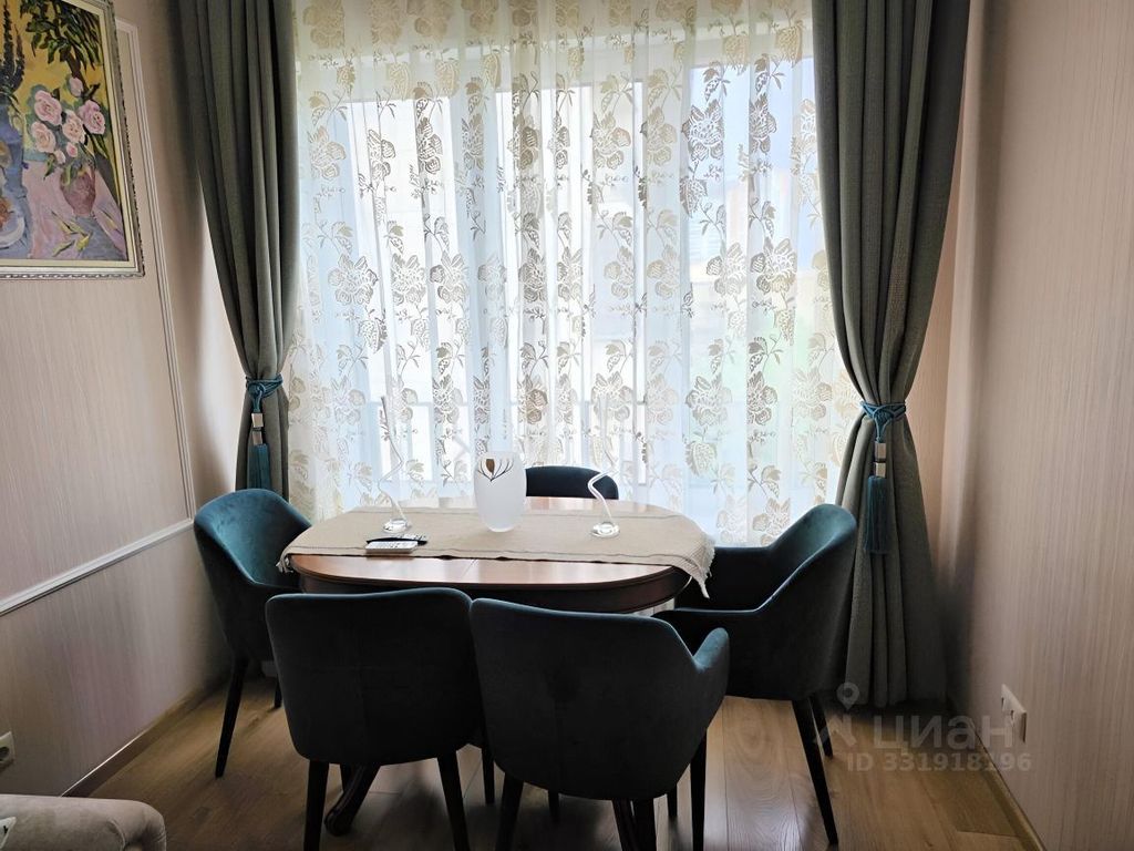 m. Rabochy Poselok: Apartment, 2-rooms