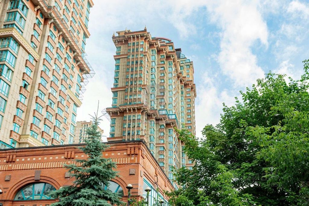 m. Schukinskaya: Apartment, 3-rooms