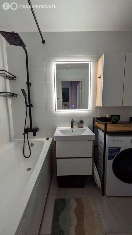 m. Aminyevskaya: Apartment, 1-rooms