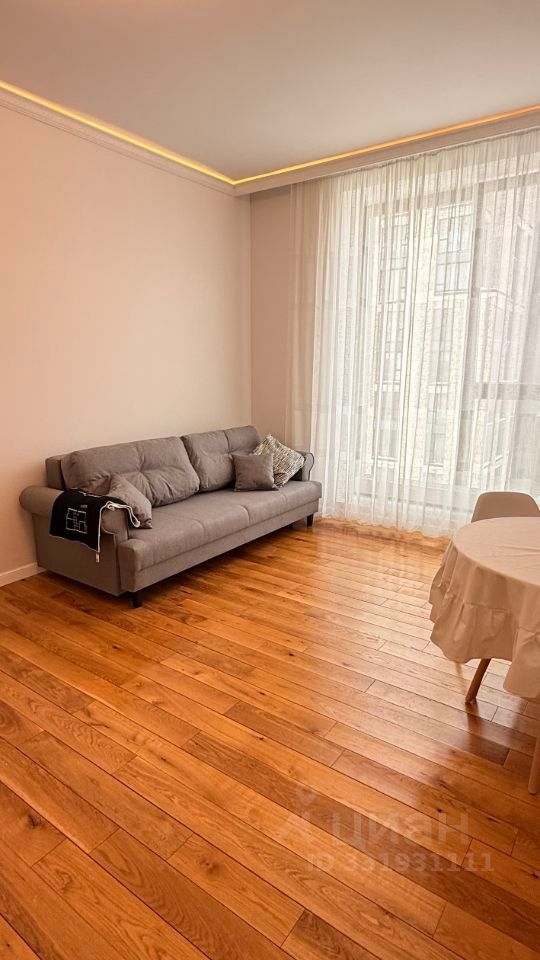 m. Ulitsa 1905 goda: Apartment, 2-rooms