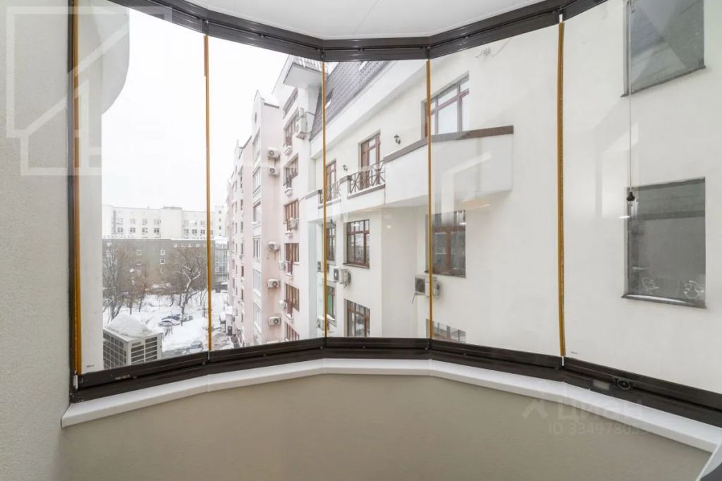 m. Mayakovskaya: Apartment, 3-rooms