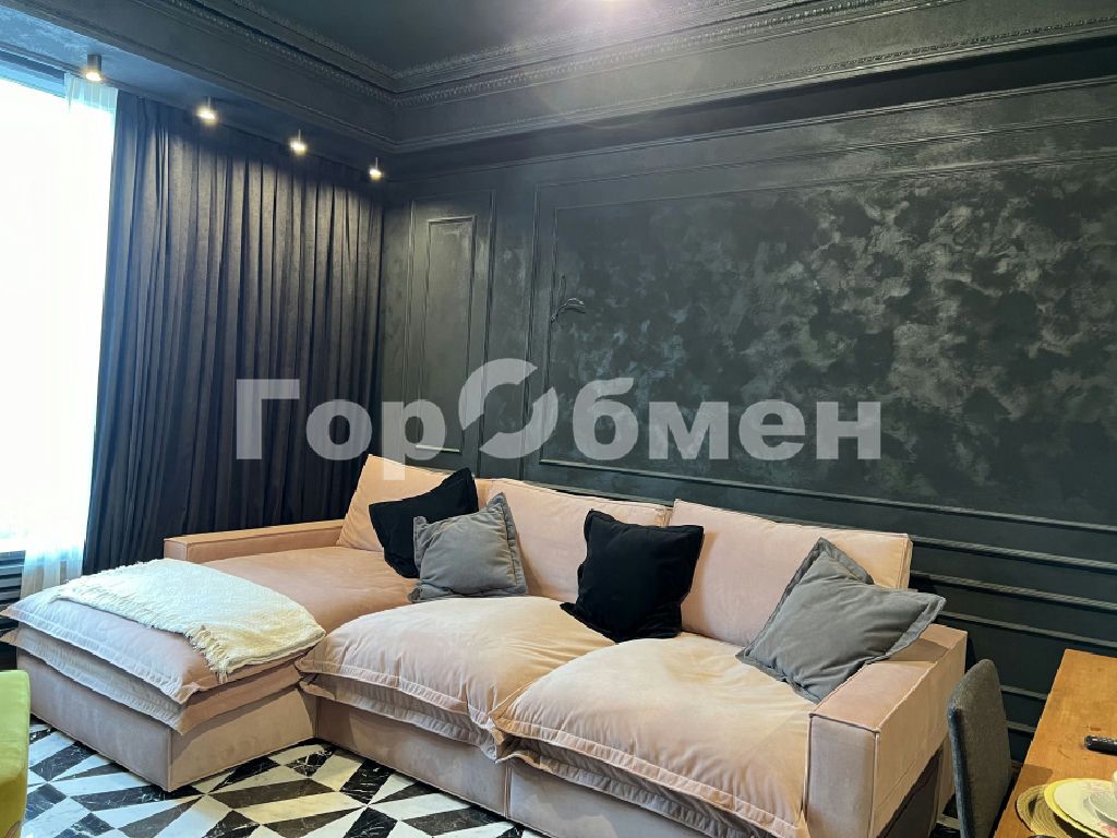 m. Lomonosovsky prospekt: Apartment, 3-rooms
