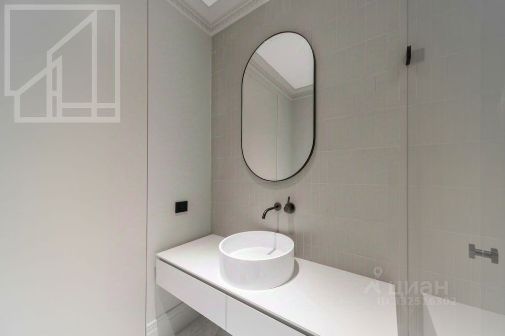 m. Park Pobedy: Apartment, 6-rooms