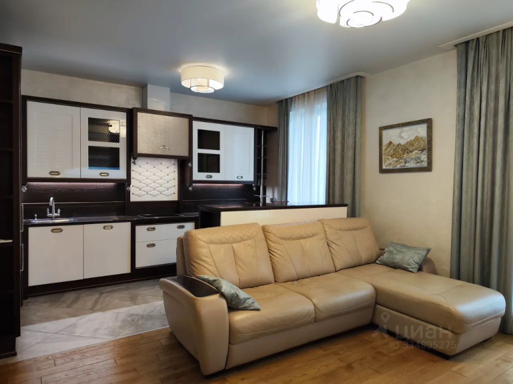 m. Ulitsa 1905 goda: Apartment, 2-rooms