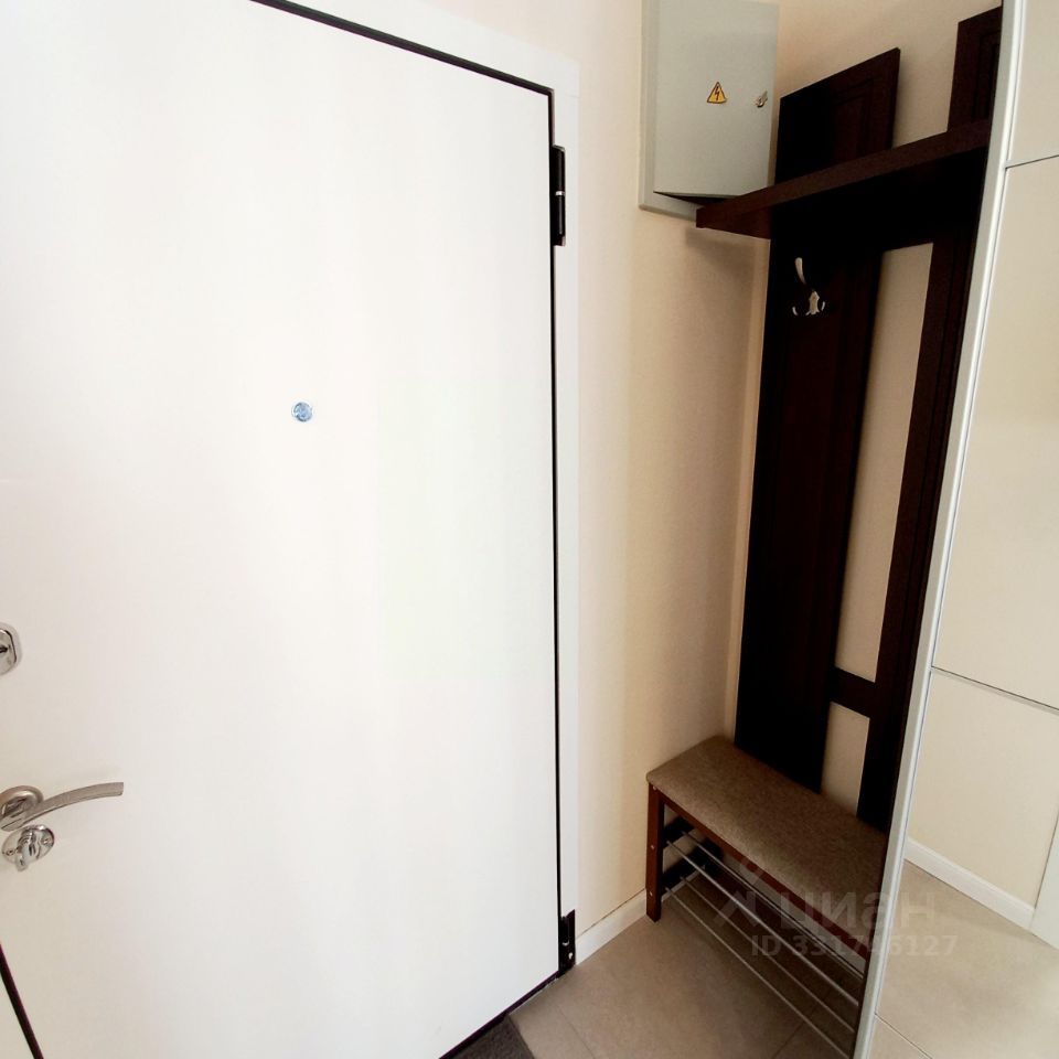 m. Strogino: Apartment, studio
