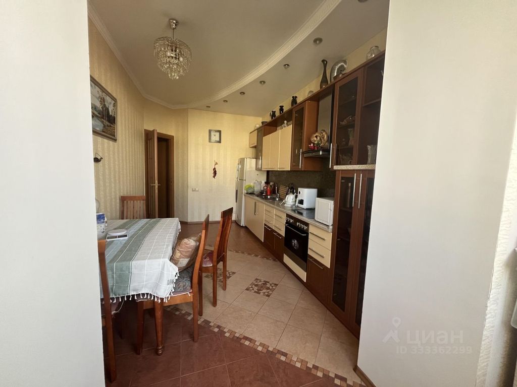 m. Smolenskaya: Apartment, 2-rooms
