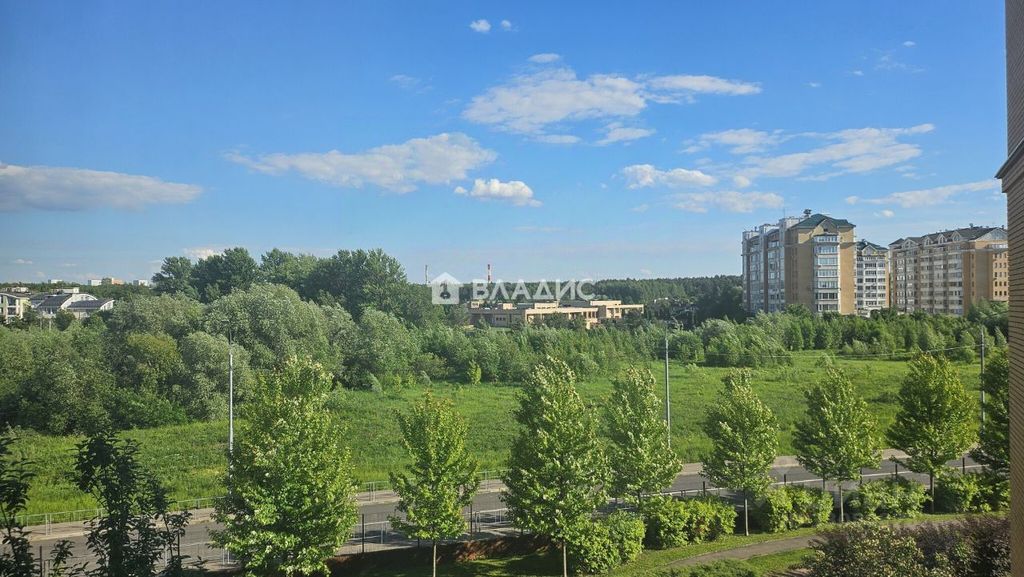 m. Solnechnaya: Apartment, 3-rooms