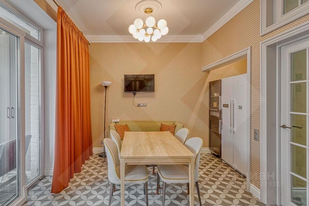 m. Belorusskaya: Apartment, 3-rooms