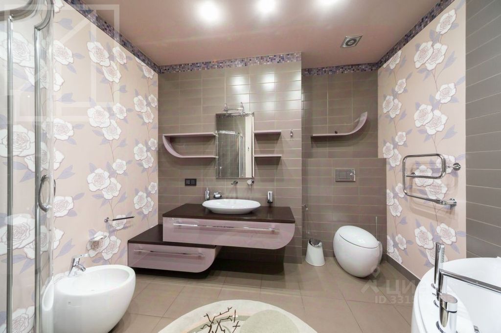 m. Kropotkinskaya: Apartment, 4-rooms