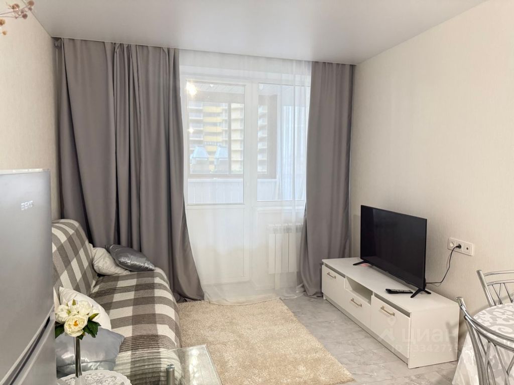 m. Nikolskoe: Apartment, 2-rooms