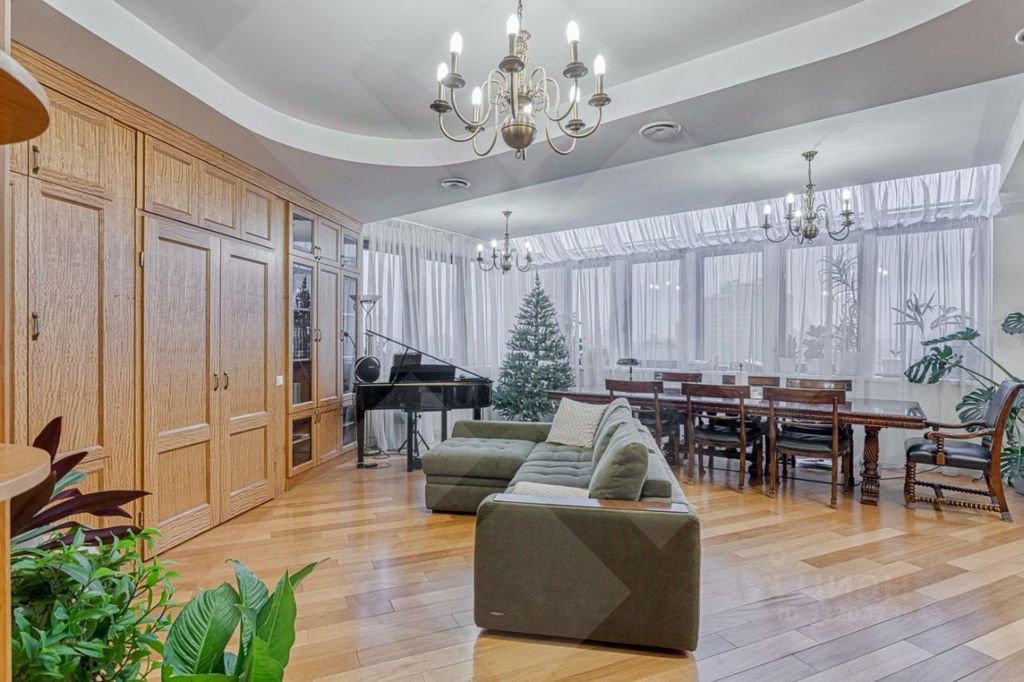 m. Smolenskaya: Apartment, 3-rooms
