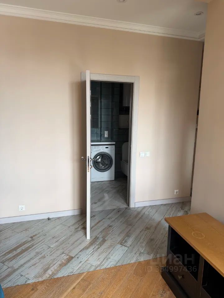 m. Krasnye vorota: Apartment, 2-rooms