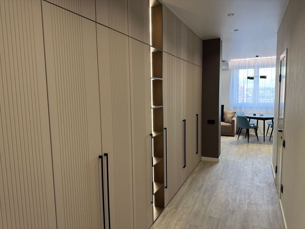 m. Pavshino: Apartment, 2-rooms