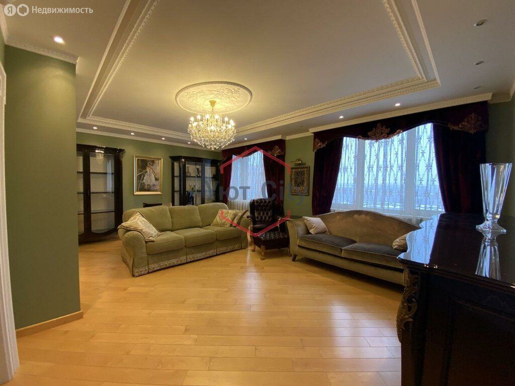 m. Profsoyuznaya: Apartment, 3-rooms