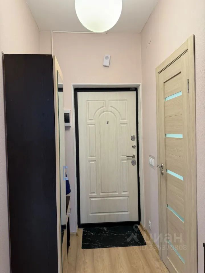 m. Molzhaninovo: Apartment, 2-rooms