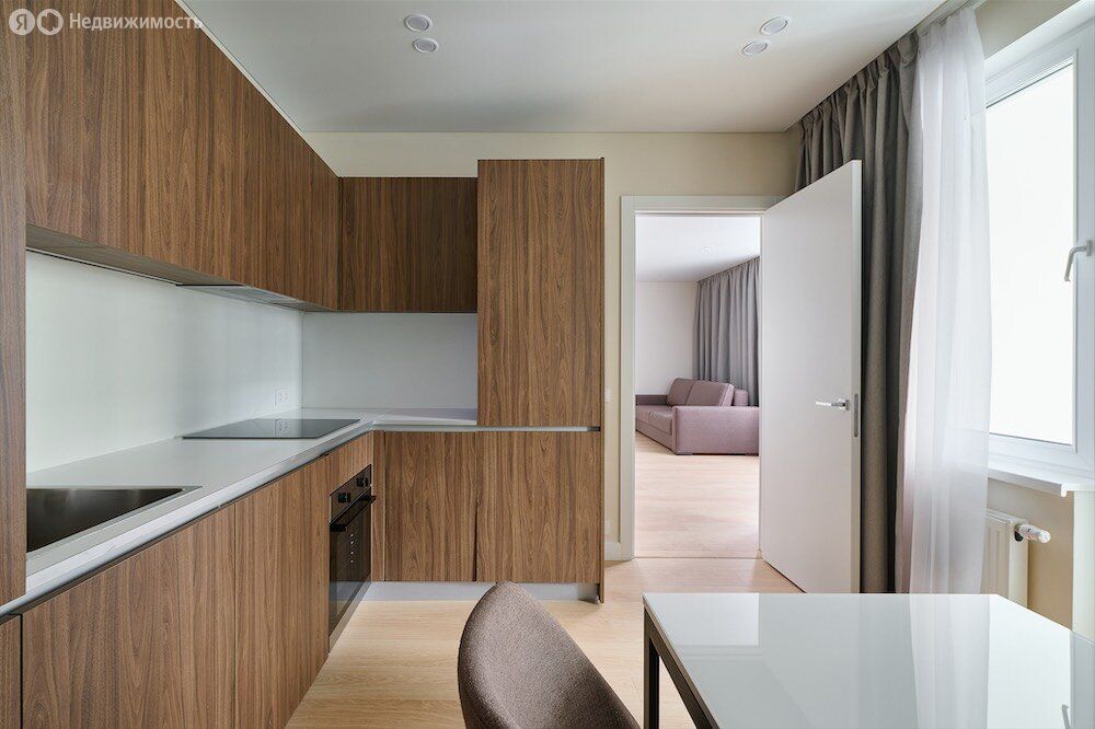 m. Oktyabrskoe pole: Apartment, 2-rooms