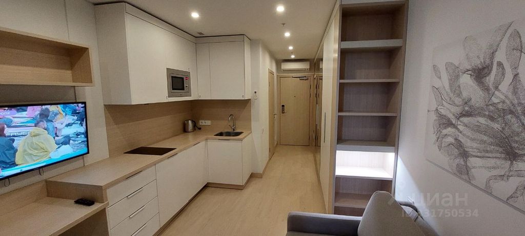 m. Botanichesky sad: Apartment, studio