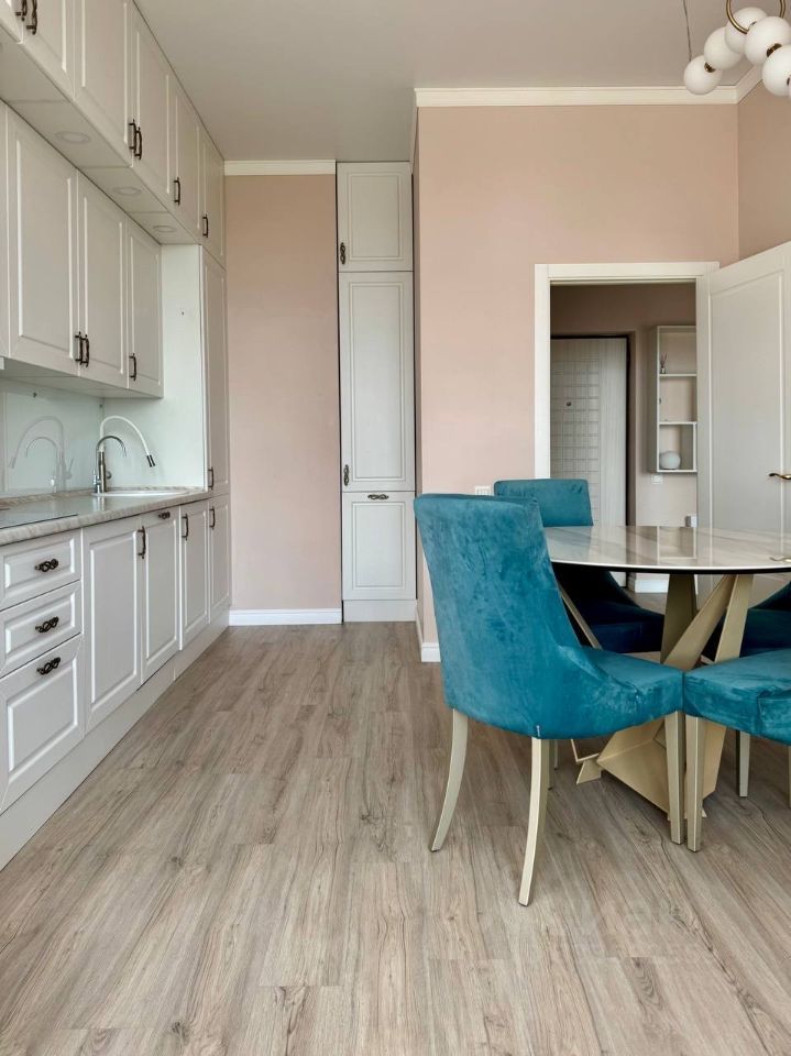 m. Shelepikha: Apartment, 2-rooms