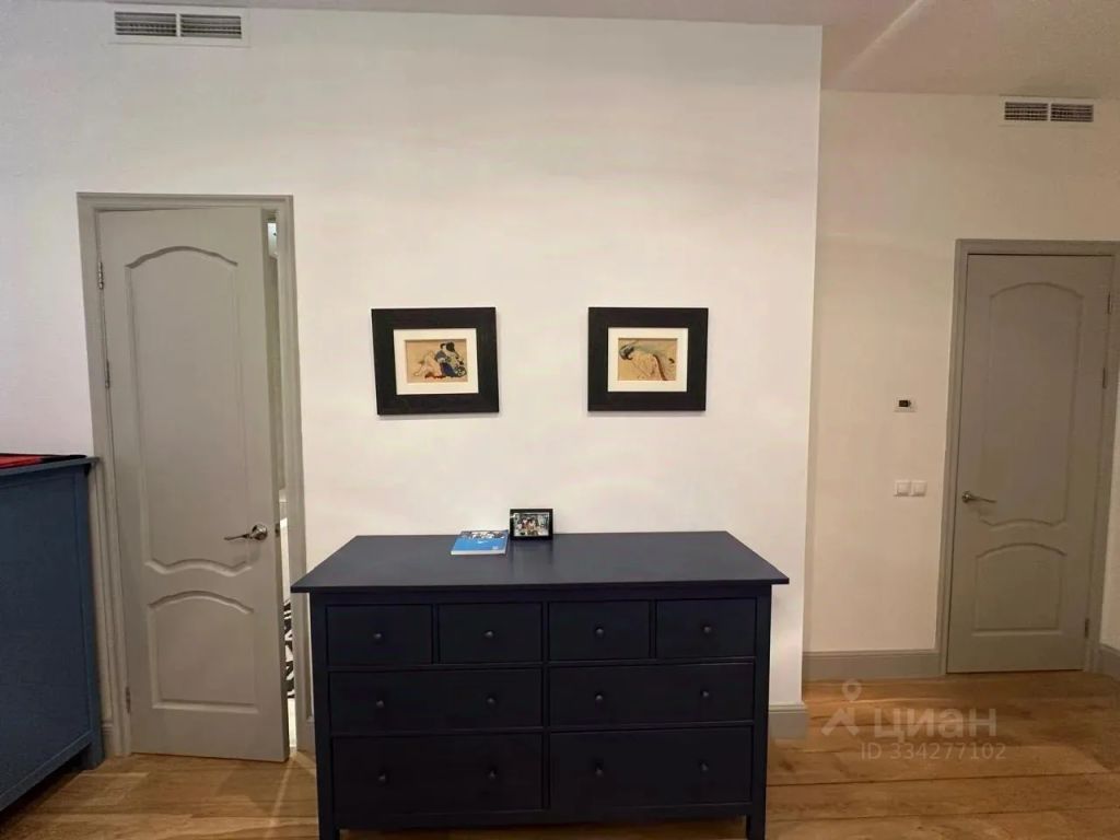m. Novokuznetskaya: Apartment, 3-rooms