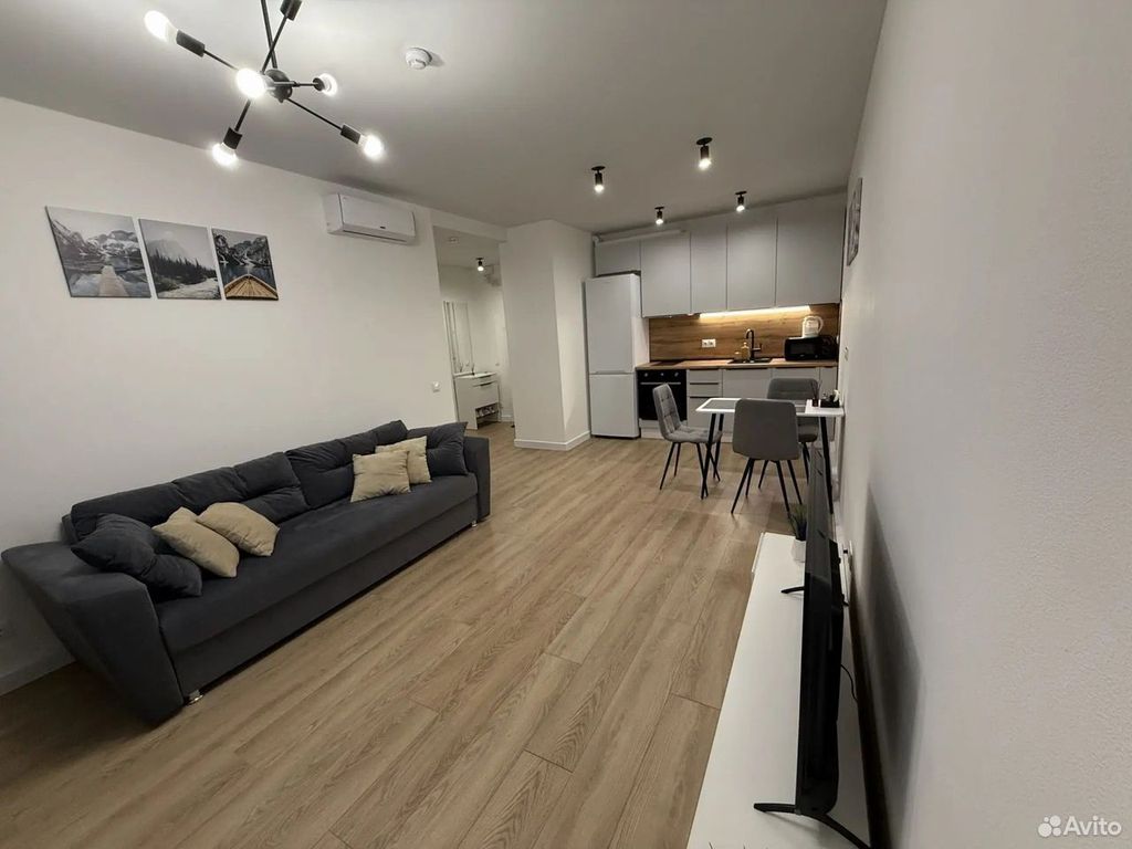 m. Aminyevskaya: Apartment, 1-rooms