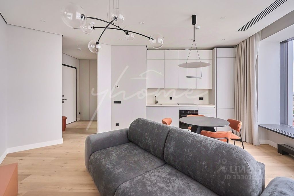 m. Chkalovskaya: Apartment, 3-rooms