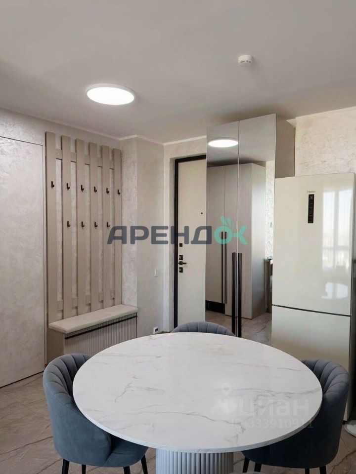 m. Dmitrovskaya: Apartment, studio