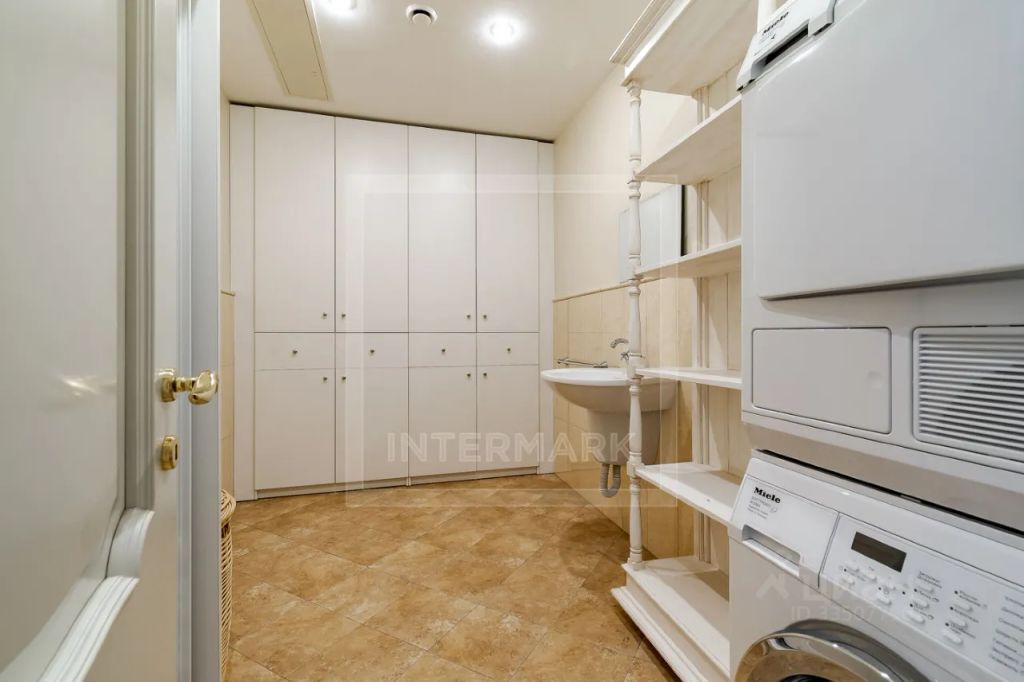 m. Frunzenskaya: Apartment, 5-rooms