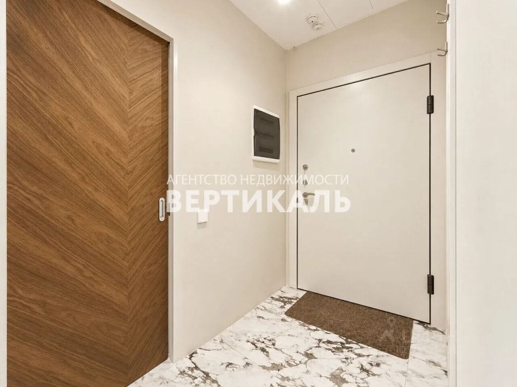 m. Ulitsa 1905 goda: Apartment, 2-rooms