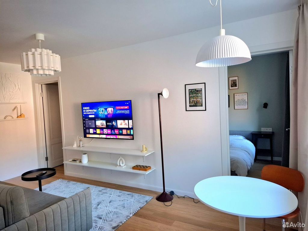 m. Krasnopresnenskaya: Apartment, 2-rooms