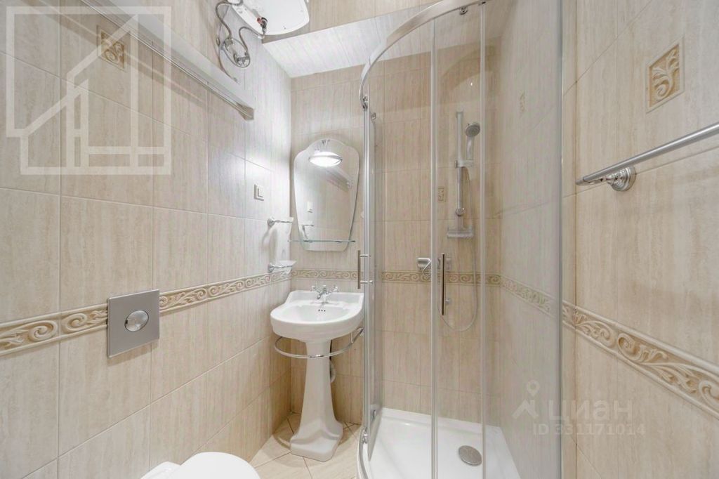 m. Mayakovskaya: Apartment, 3-rooms