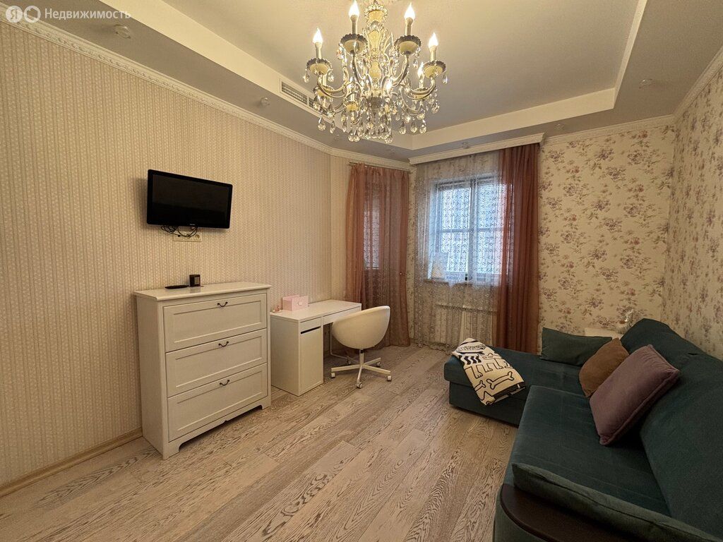 m. Sportivnaya: Apartment, 3-rooms