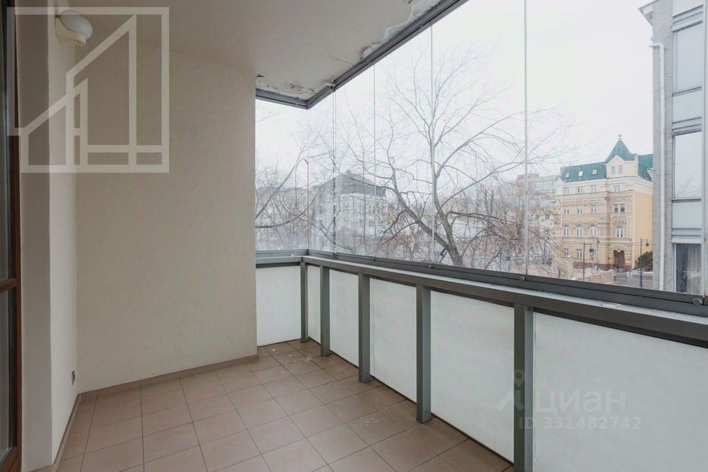 m. Park kultury: Apartment, 5-rooms