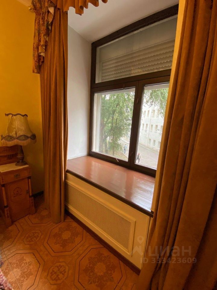 m. Krasnye vorota: Apartment, 2-rooms