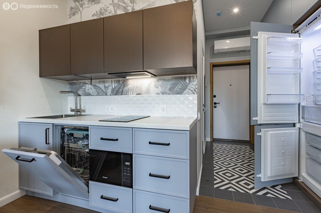 m. Grazhdanskaya: Apartment, studio