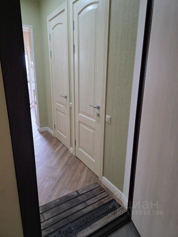 m. Rabochy Poselok: Apartment, 2-rooms