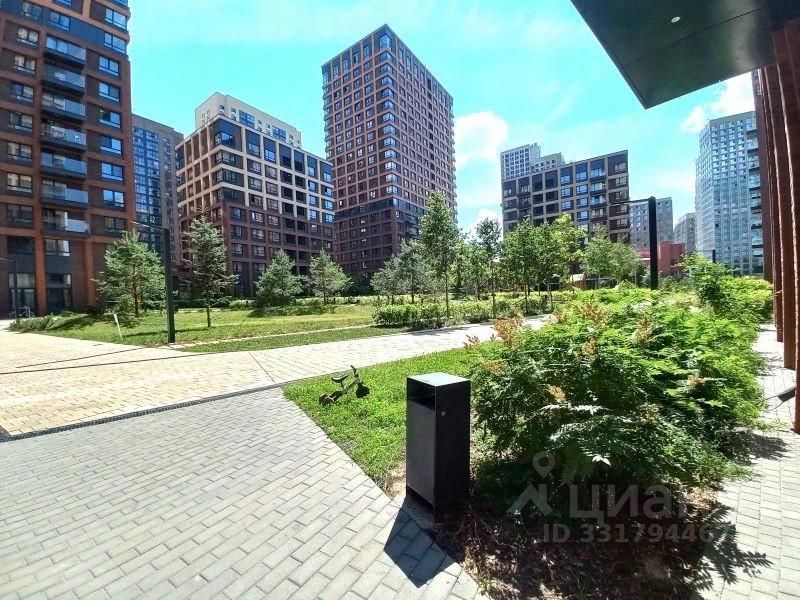 m. Aminyevskaya: Apartment, 3-rooms