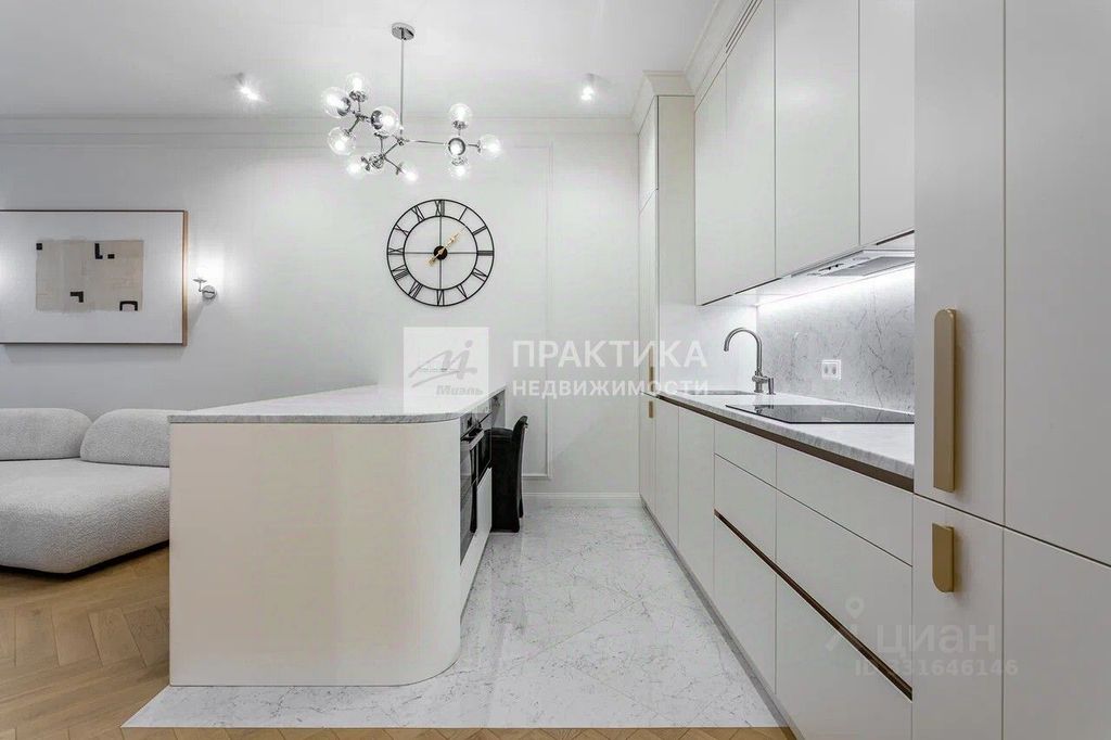 m. Ulitsa 1905 goda: Apartment, 3-rooms