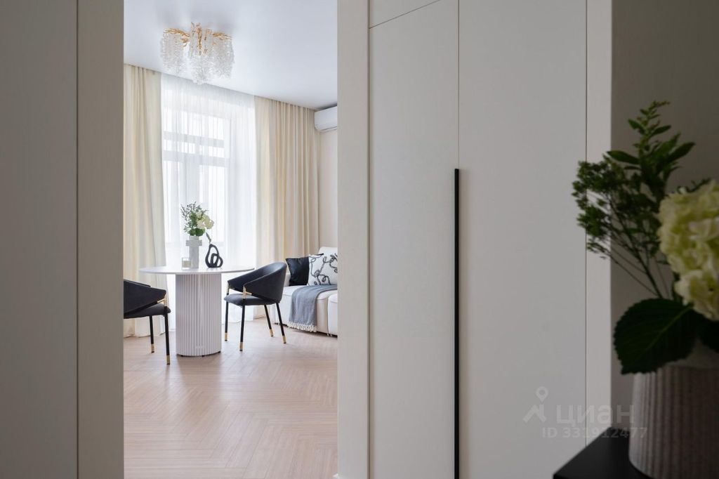 m. Mayakovskaya: Apartment, 2-rooms