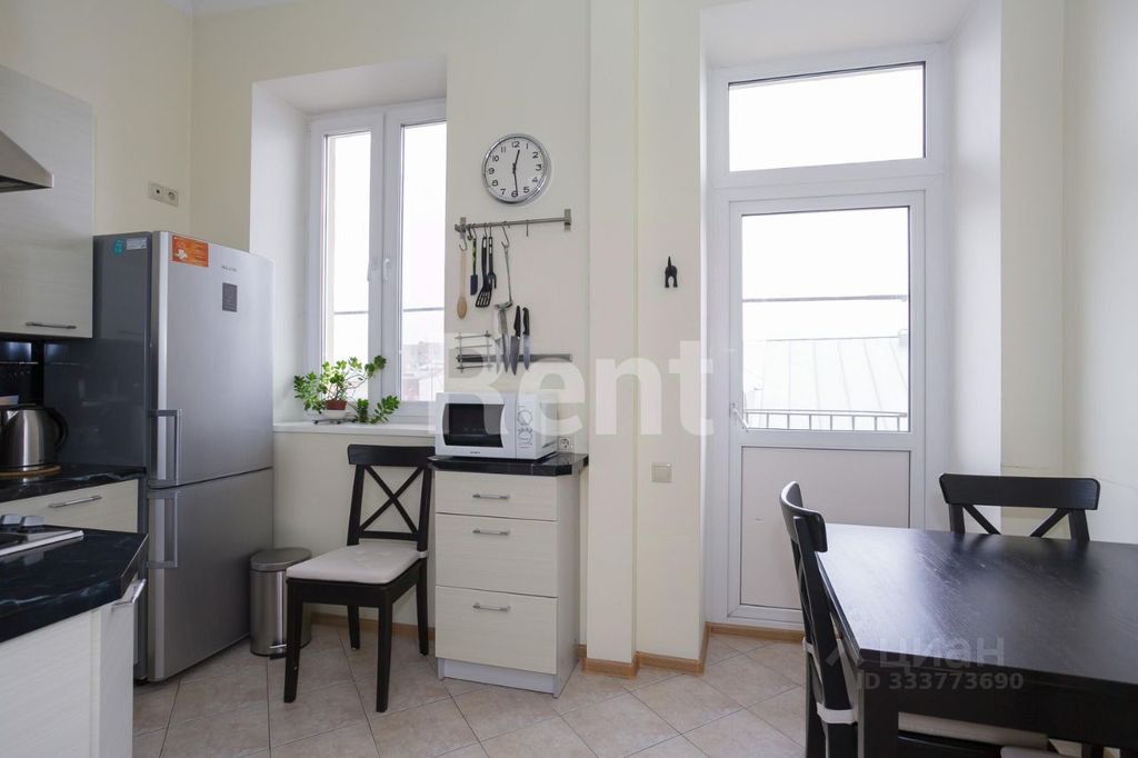 m. Tverskaya: Apartment, 3-rooms