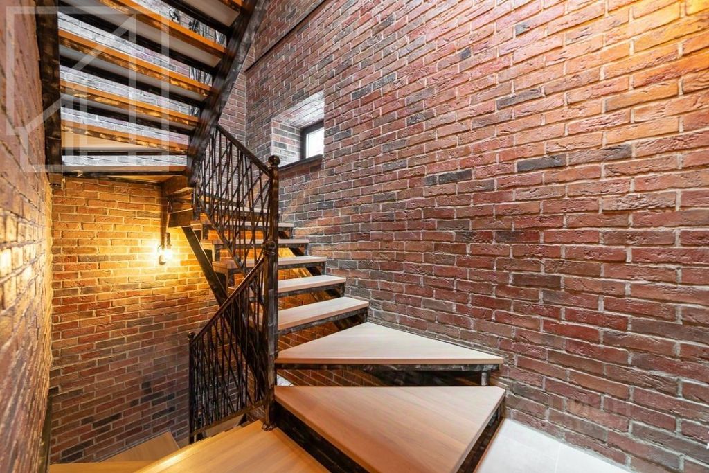 m. Aeroport: Apartment, 5-rooms