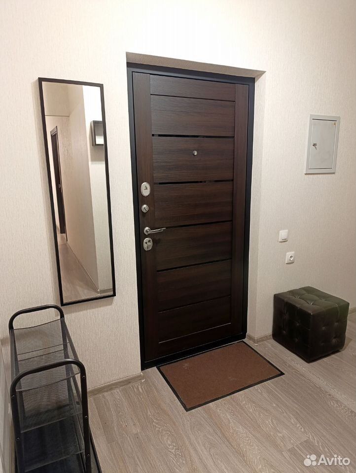 m. Lukhmanovskaya: Apartment, 1-rooms