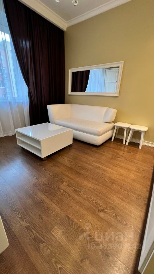 m. Opalikha: Apartment, 1-rooms