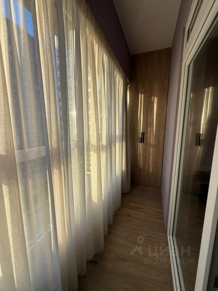 m. Strogino: Apartment, studio