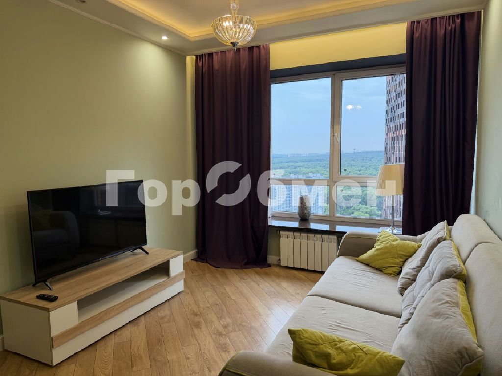 m. Annino: Apartment, 3-rooms