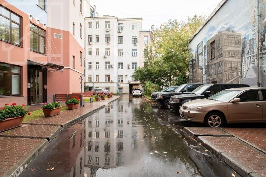 m. Tsvetnoy bulvar: Apartment, 3-rooms