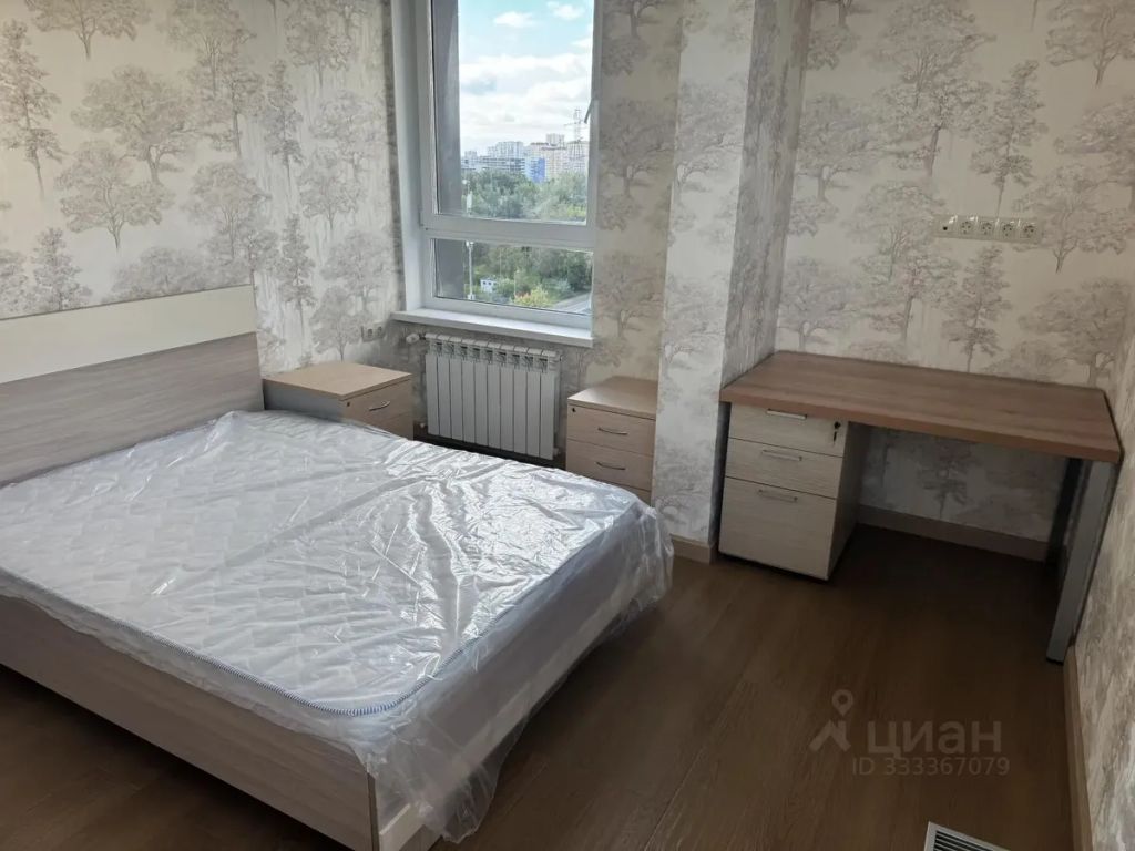 m. Lukhmanovskaya: Apartment, 2-rooms