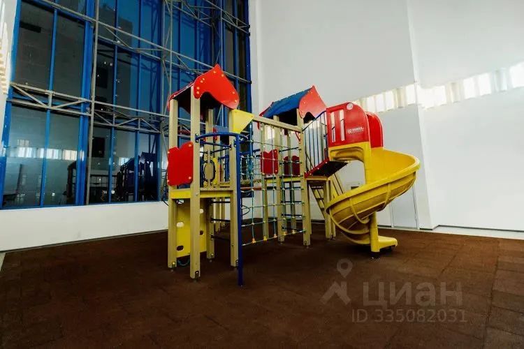 m. Strogino: Apartment, 2-rooms