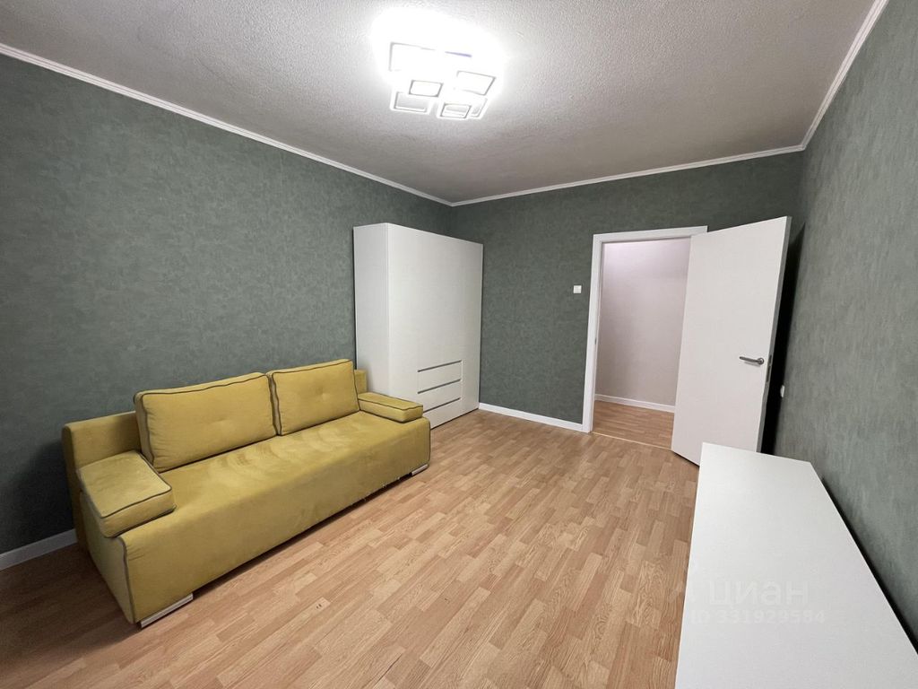 m. Levoberezhnaya: Apartment, 1-rooms