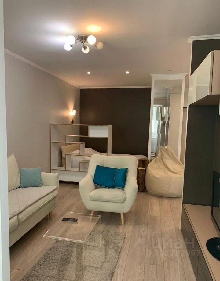 m. Smolenskaya: Apartment, 1-rooms